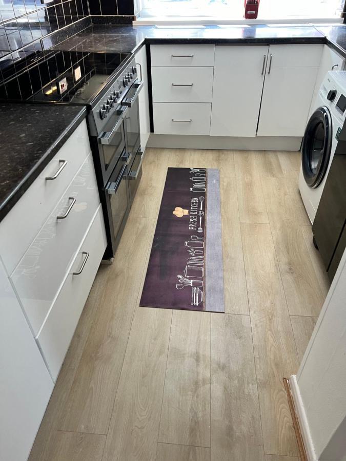 Kob Apartment Nottingham Exteriör bild